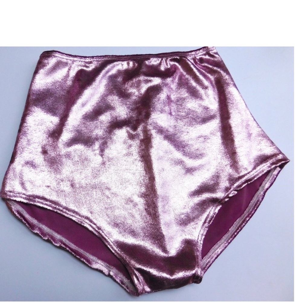 SOLD!! PIXIE VELVET HOT SHORTS